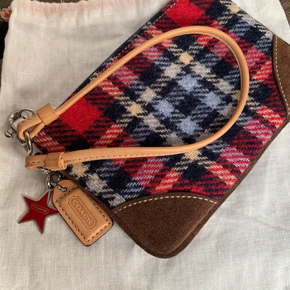 Coach Plaid Wool Wristlet Coin Change Purse(EUC) - Picture 4 of 16